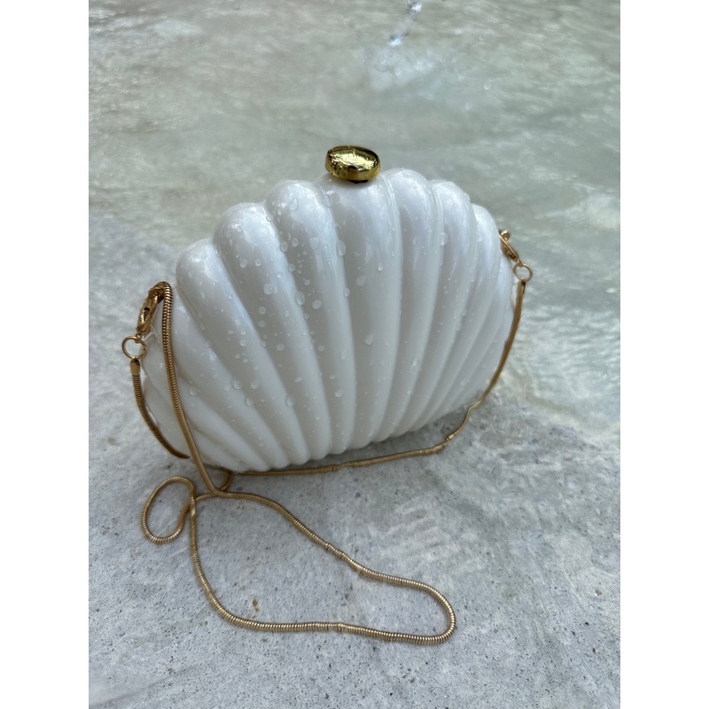 Seashell Purse in Pearl White